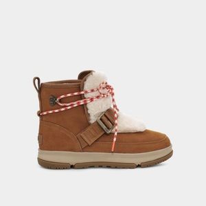 UGG Classic Weather Hiker NWOT Size 7